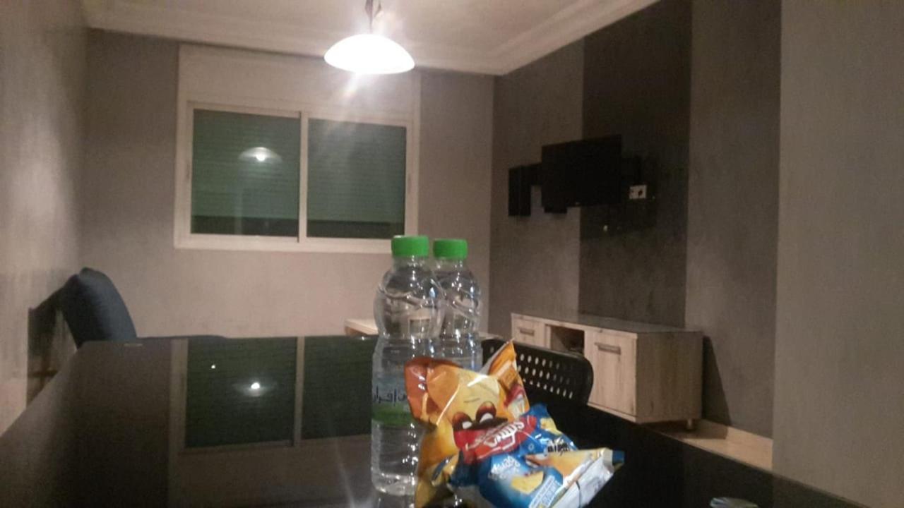 Appartement 2 Chambre Maarif Twin Centre Parking Prive Wifi Kazablanka Dış mekan fotoğraf